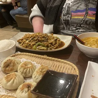 Shredded Chicken with Garlic Sauce