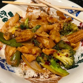 Szechuan Chicken with Mixed Vegetables