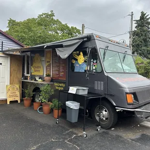 Chubby Bunny food truck