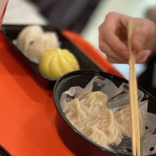 Pork Soup Dumplings (6pcs)