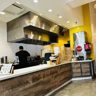 Order counter &amp; fountain coke