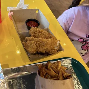 Kids tenders and fries