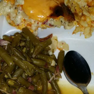 Green beans very good, mac and cheese so so, potatoes au gratin...not bad