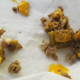 Look no red peppers like the menu states.