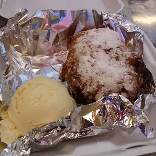 Monstrous deep fries cheesecake with ice cream