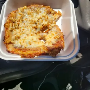 Barbecue chicken pizza