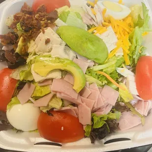 Chub&apos;s Classic Cobb Salad