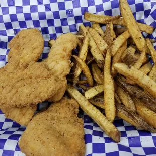 Chicken tenders an fresh cut Fries