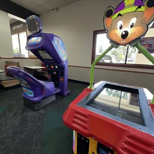 Chuck E. Cheese Games
