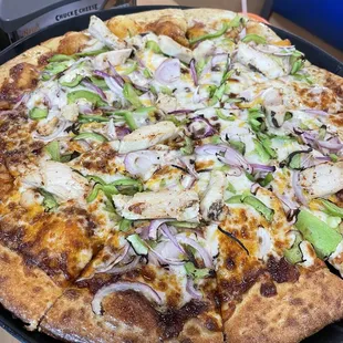 Home style BBQ chicken pizza