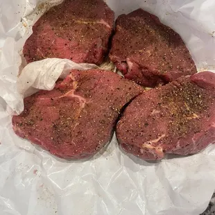Top sirloin steaks