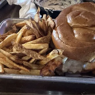 Leroy Brown &amp; Skinny Fries