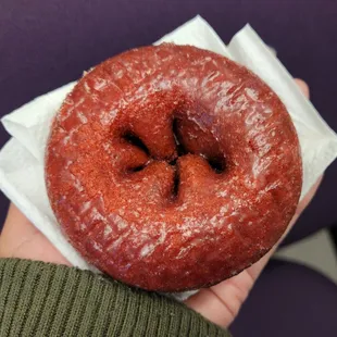 Red Velvet - 3 stars