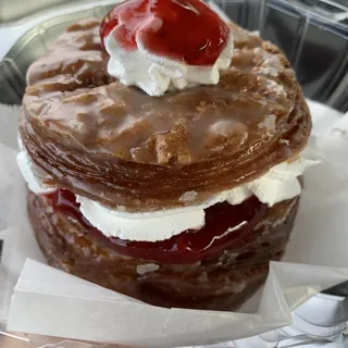 Strawberry & Whipped Cream Cronut