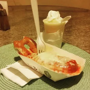 Pizza pretzel and mango gelati
