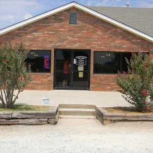 Front of Chuckwagon BBQ