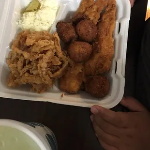 Flounder plate with onion rings