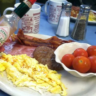 Low carb plate is a delightfully yummy surprise.