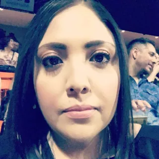 Cristina V.