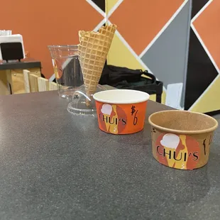 Cup and cone options