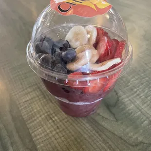 To go açaí bowl
