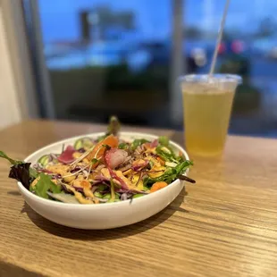 Chirashi and iced green tea