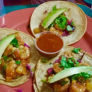 Mango Shrimp Tacos