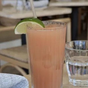 Guava aqua fresca