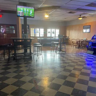 Huge front area with pool table