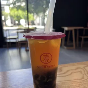 Peach Oolong Tea