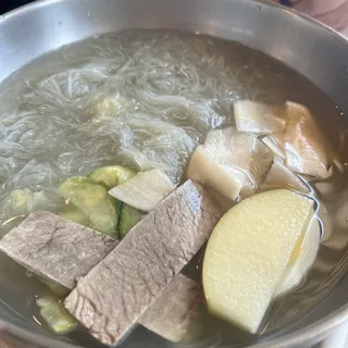 N5. BBQ Beef Short Rib and Cold Noodles Dinner