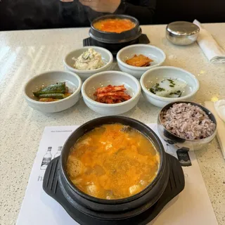 T10. Vegetables Tofu Soup