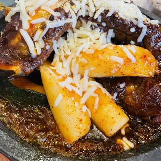 D6. Braised Spicy Beef Short Rib