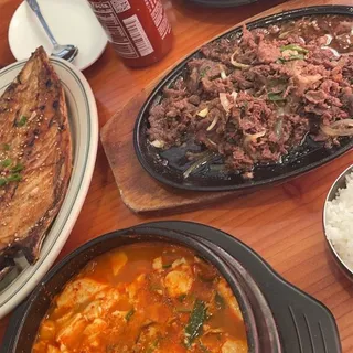 Kimchi Jjigae
