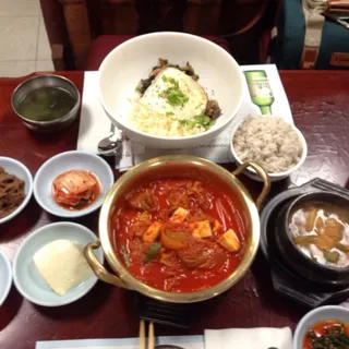 Steameat pork with kimchi