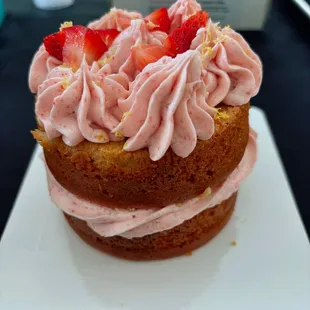 Chunk Fresh Strawberry Lemon Cake