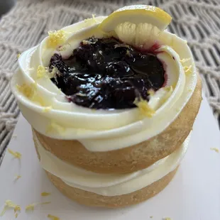 Chunk Lemonberry Cake