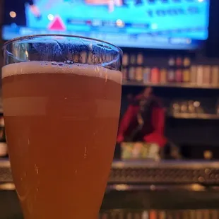 $6 beer and UFC