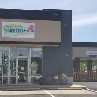 The outdoor covered seating is handy and even offers a walk-up window for ordering.