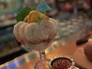 Corner House On The Lake