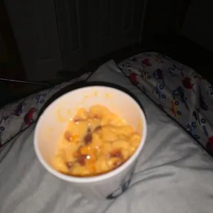 Y&apos;all burnt my damn Mac and cheese