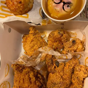fried chicken, chicken wings, poultry, food, bbq chicken, chicken wings and fried chicken, bbq wings, chicken, fried chicken wings