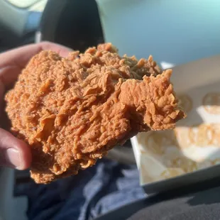 Spicy chicken thigh, huge and so juicy !