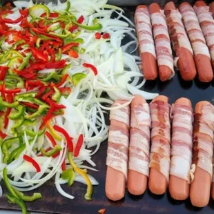 Don&apos;t forget that we also have Bacon wrapped HOT Dogs.
100% BEEF and Turkey.