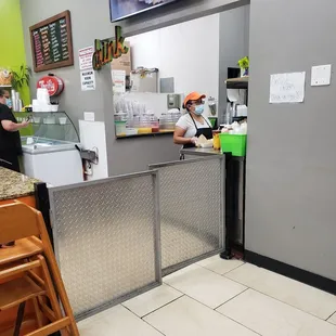 Preparing our order is super busy to be a Sunday night