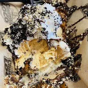 a piece of cake and ice cream