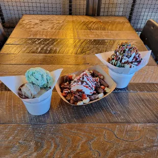 Some dessert.