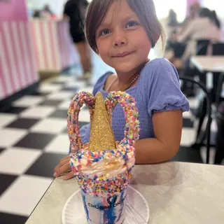UNICORN MAGIC MILKSHAKE