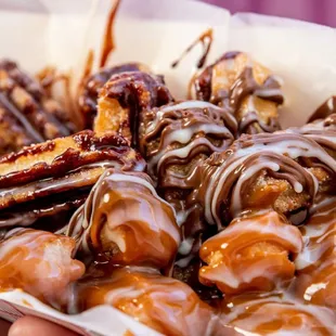 donuts, dough desserts, food