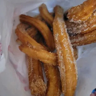 Fresh Churros  : @_eatingwithrunana